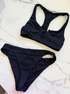 Everything But Water Black Ribbed V‑Neck Racerback Bikini Set 36D/M-L